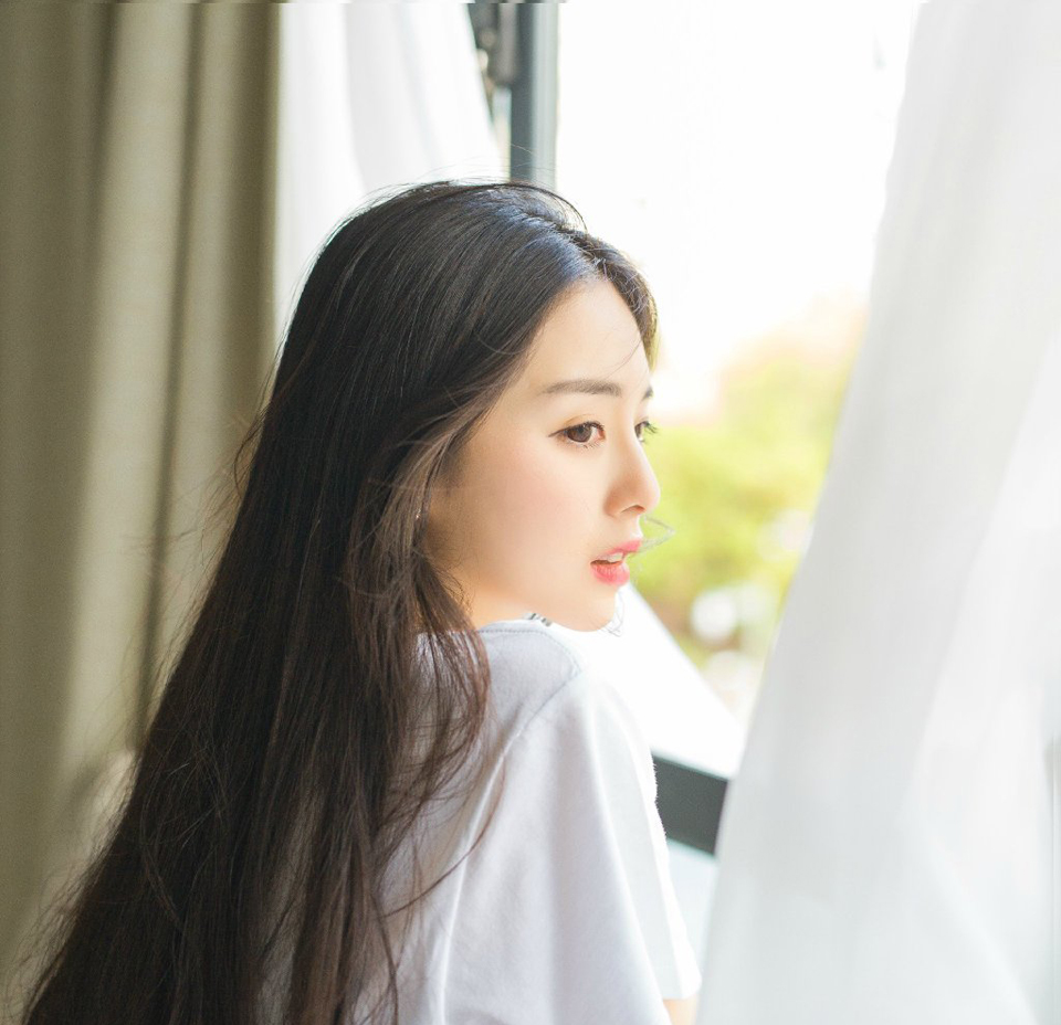 真挚的友谊，不会因时间的阻隔而冲淡。昔日的承诺，也不会因漫长的岁月而改变